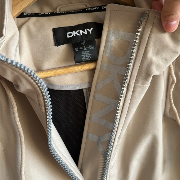 DKNY Hooded Anorak Jacket - Picture 2 of 5